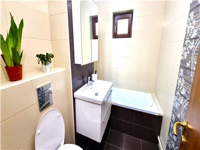 CromaImob - Inchiriere apartament 3 camere, zona Malu Rosu