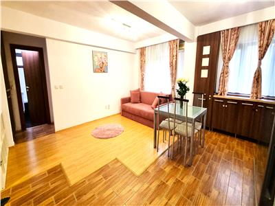 CromaImob - Inchiriere apartament 3 camere, zona Malu Rosu