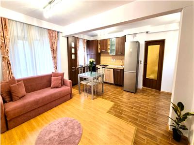 CromaImob - Inchiriere apartament 3 camere, zona Malu Rosu