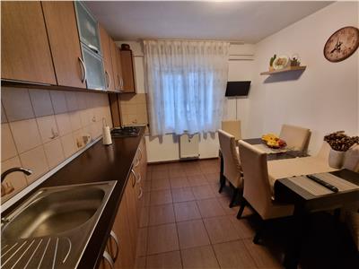 Inchiriere apartament 3 camere, mobilat utilat, in Ploiesti, zona Paltinis