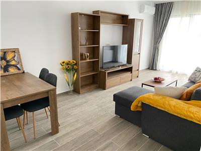 Inchiriere apartament 2 camere, parcare, zona Albert, Mrs Village